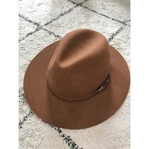 H&M hat